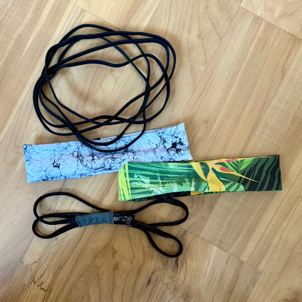 NWOT Headband Set: Onzie